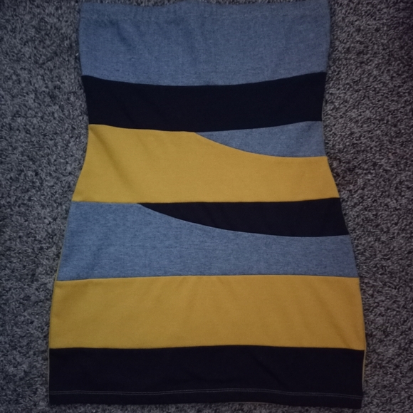 Fit 2 Go Dresses & Skirts - 🌺 Strapless Mini